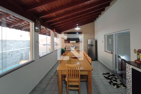 Casa à venda com 340m², 3 quartos e 4 vagasÁrea gourmet
