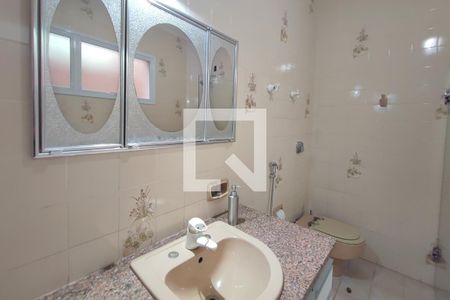 Casa à venda com 340m², 3 quartos e 4 vagasBanheiro Suíte