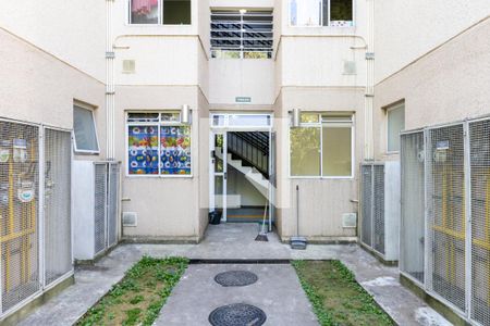 Apartamento para alugar com 42m², 2 quartos e 1 vaga Apartamento para alugar com 42m², 2 quartos e 1 vagaFachada do bloco