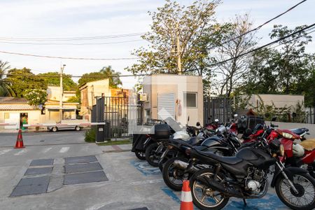 Apartamento para alugar com 42m², 2 quartos e 1 vaga Apartamento para alugar com 42m², 2 quartos e 1 vagaFachada e portaria