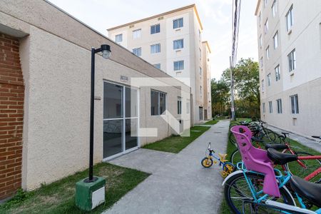 Apartamento para alugar com 42m², 2 quartos e 1 vaga Apartamento para alugar com 42m², 2 quartos e 1 vagaÁrea comum - Salão de festas
