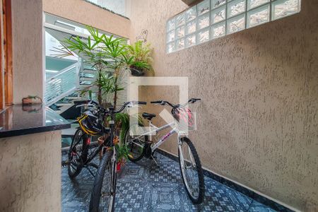 Casa à venda com 185m², 5 quartos e 2 vagas Casa à venda com 185m², 5 quartos e 2 vagasjardim Inverno