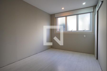 Apartamento à venda com 186m², 4 quartos e 3 vagasQuarto 4
