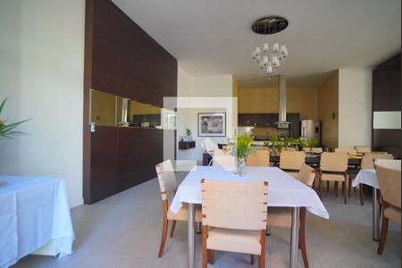 Apartamento à venda com 186m², 4 quartos e 3 vagasSalão de Festas