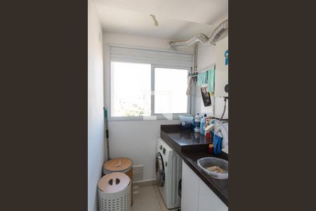 Apartamento à venda com 65m², 2 quartos e 2 vagasÁrea de serviço