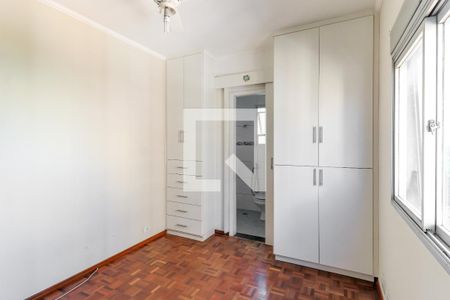 Apartamento à venda com 90m², 2 quartos e 2 vagas Apartamento à venda com 90m², 2 quartos e 2 vagasSuíte