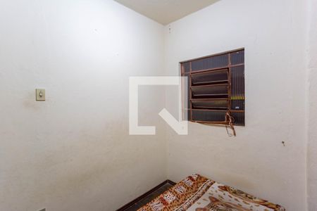 Quarto de casa à venda com 4 quartos, 138m² em Esplanada, Belo Horizonte