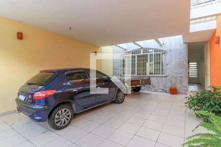 Casa à venda com 300m², 3 quartos e 2 vagas Casa à venda com 300m², 3 quartos e 2 vagasGaragem