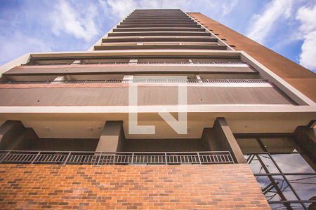 Apartamento à venda com 46m², 1 quarto e sem vaga Apartamento à venda com 46m², 1 quarto e sem vagaFachada