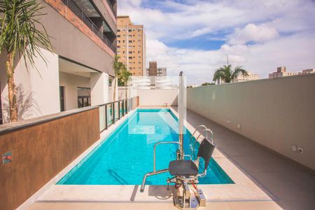 Apartamento à venda com 46m², 1 quarto e sem vaga Apartamento à venda com 46m², 1 quarto e sem vagaPiscina