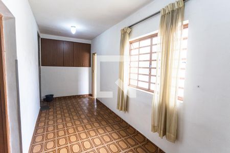 Casa para alugar com 232m², 8 quartos e sem vaga Casa para alugar com 232m², 8 quartos e sem vagaCopa da Casa de Cima