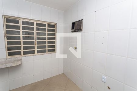 Casa para alugar com 232m², 8 quartos e sem vaga Casa para alugar com 232m², 8 quartos e sem vagaCozinha