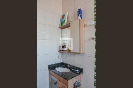 Apartamento à venda com 68m², 2 quartos e 2 vagas Apartamento à venda com 68m², 2 quartos e 2 vagasBanheiro da Suíte
