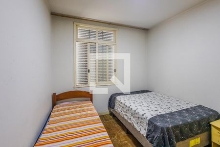 Apartamento à venda com 74m², 2 quartos e 1 vagaQuarto 2