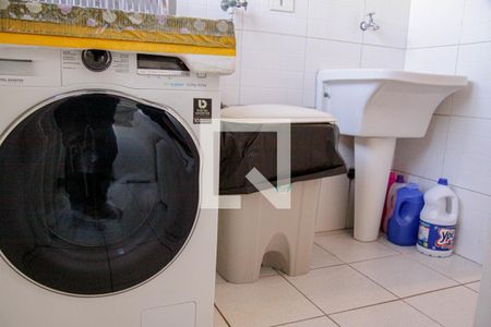 Apartamento à venda com 100m², 3 quartos e 2 vagasÁrea de serviço