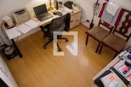 Apartamento à venda com 100m², 3 quartos e 2 vagasQuarto 2