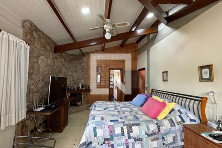 Casa de condomínio à venda com 400m², 5 quartos e 4 vagasSuíte 2