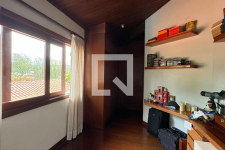 Casa de condomínio à venda com 400m², 5 quartos e 4 vagasQuarto 5