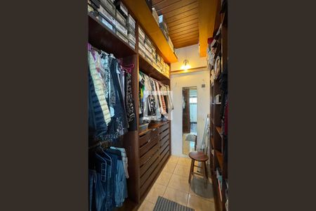 Casa de condomínio à venda com 400m², 5 quartos e 4 vagasBanheiro da Suíte 2