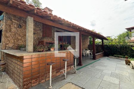 Casa de condomínio à venda com 400m², 5 quartos e 4 vagasChurrasqueira