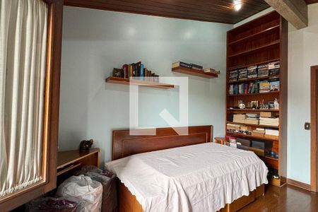 Casa de condomínio à venda com 400m², 5 quartos e 4 vagasQuarto 4