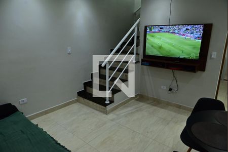 Sala de casa de condomínio para alugar com 2 quartos, 62m² em Ocian, Praia Grande