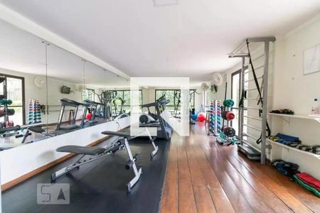 Apartamento à venda com 168m², 4 quartos e 2 vagas Apartamento à venda com 168m², 4 quartos e 2 vagasÁrea Comum