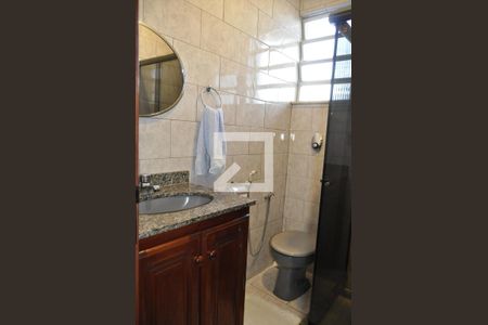 Casa à venda com 191m², 4 quartos e 3 vagasBanheiro