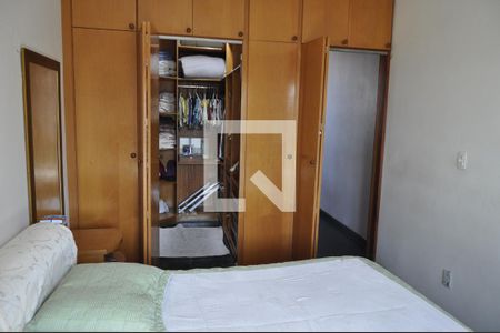 Casa à venda com 191m², 4 quartos e 3 vagasQuarto