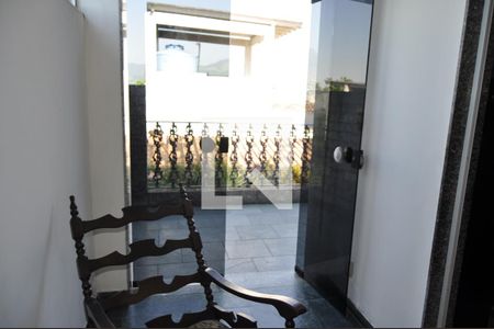 Casa à venda com 191m², 4 quartos e 3 vagasQuarto