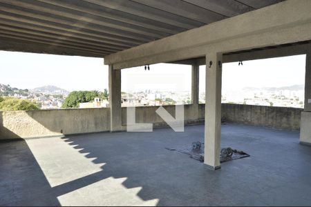 Casa à venda com 191m², 4 quartos e 3 vagasÁrea de serviço