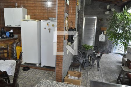 Casa à venda com 191m², 4 quartos e 3 vagasÁrea externa
