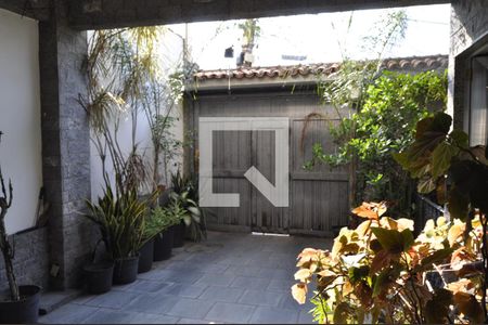 Casa à venda com 191m², 4 quartos e 3 vagasÁrea externa