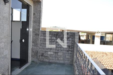 Casa à venda com 191m², 4 quartos e 3 vagasSacada