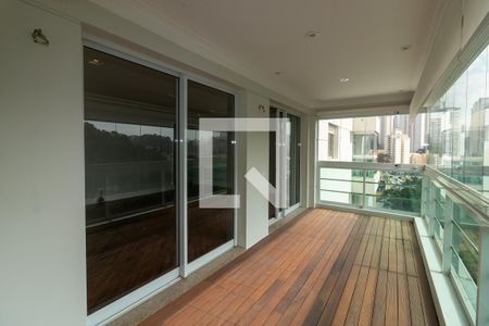 Apartamento à venda com 176m², 3 quartos e 3 vagasVaranda gourmet