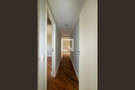 Apartamento à venda com 176m², 3 quartos e 3 vagasCorredor