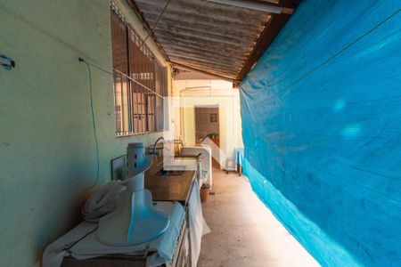 Casa à venda com 500m², 4 quartos e 5 vagas Casa à venda com 500m², 4 quartos e 5 vagasLavanderia 1
