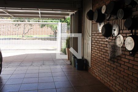 Casa à venda com 394m², 6 quartos e 2 vagas Casa à venda com 394m², 6 quartos e 2 vagasGaragem