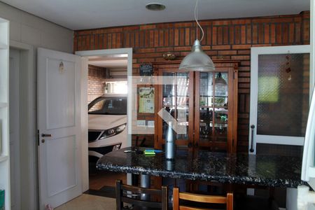 Casa à venda com 394m², 6 quartos e 2 vagas Casa à venda com 394m², 6 quartos e 2 vagasCozinha