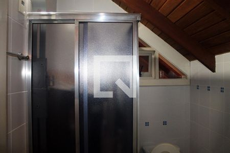 Casa à venda com 394m², 6 quartos e 2 vagas Casa à venda com 394m², 6 quartos e 2 vagasBanheiro