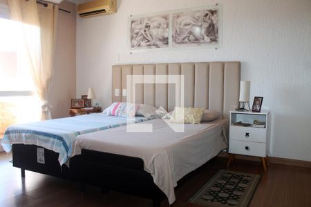 Casa à venda com 394m², 6 quartos e 2 vagas Casa à venda com 394m², 6 quartos e 2 vagasQuarto 1