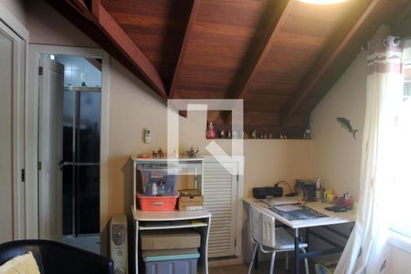 Casa à venda com 394m², 6 quartos e 2 vagas Casa à venda com 394m², 6 quartos e 2 vagasQuarto 3