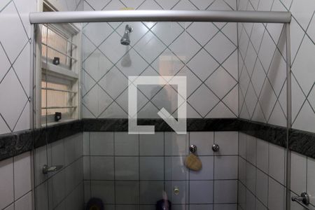 Casa à venda com 394m², 6 quartos e 2 vagas Casa à venda com 394m², 6 quartos e 2 vagasBanheiro Casa Piscina