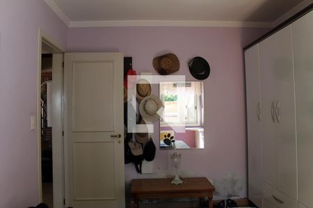 Casa à venda com 394m², 6 quartos e 2 vagas Casa à venda com 394m², 6 quartos e 2 vagasQuarto 5