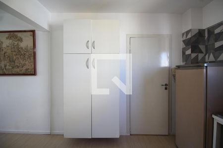 Apartamento à venda com 126m², 3 quartos e 2 vagas Apartamento à venda com 126m², 3 quartos e 2 vagasCozinha