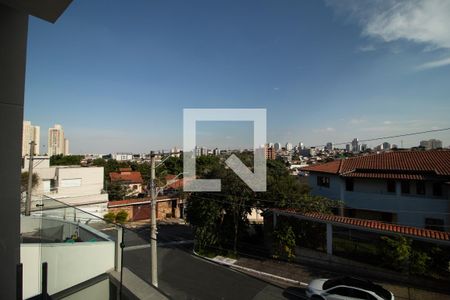 Casa à venda com 230m², 3 quartos e 4 vagas Casa à venda com 230m², 3 quartos e 4 vagasVaranda 2