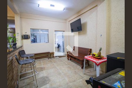 Casa à venda com 130m², 3 quartos e 2 vagasQuintal