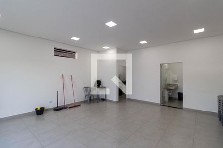 Apartamento à venda com 46m², 2 quartos e 1 vaga Apartamento à venda com 46m², 2 quartos e 1 vagaÁrea comum - Salão de festas