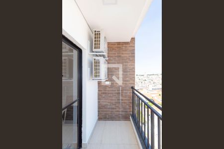 Apartamento à venda com 46m², 2 quartos e 1 vaga Apartamento à venda com 46m², 2 quartos e 1 vagaVaranda