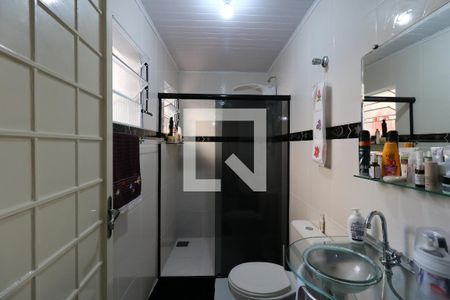 Casa à venda com 162m², 3 quartos e 4 vagasBanheiro da Suíte 1